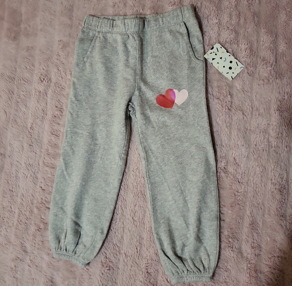 Harper Canyon Gray Sweatpants with Heart Accents